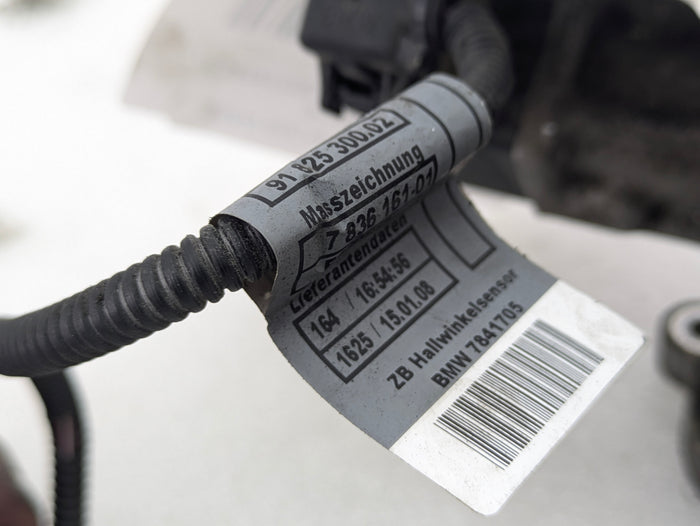 BMW E60 E61 M5 E63 E64 M6 S85 Throttle Body Assembly & Hall Sensor Cylinder 6-10 13547841814