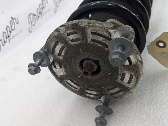 2021 Volvo V60 T6 R-Design Right/Passenger Side Front Strut W/Coil Spring & Fork 31658475/31476123