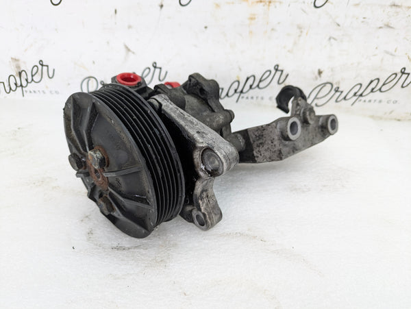 BMW E90 E91 E92 E93 325xi 330xi 328xi 323i E82 E88 128i N52 Power Steering Pump & Bracket 7539015