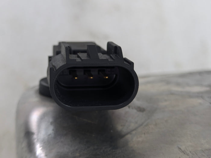 2021 Volvo V60 T6 R-Design Power Brake Booster & Master Cylinder 32130197