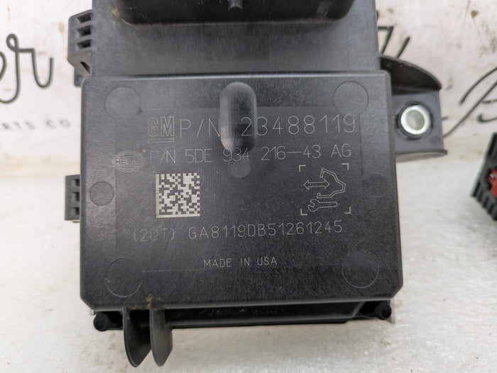 2015 Chevrolet 5th Gen Camaro 2SS Fuel Pump Control Module Unit FPCM 23488119