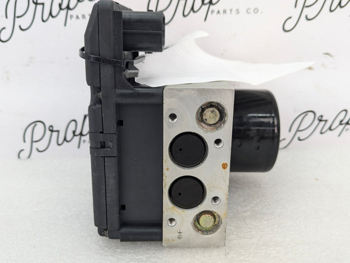 BMW E46 330Ci 328CI 325CI 323CI DSC3 ABS Anti-Lock Brake Stability Control Hydraulic Pump Module  6750536