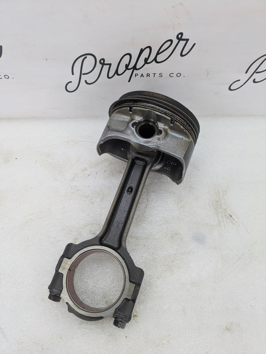 Chevrolet C7 Corvette Stingray Z51 LT1 Gen V Engine Right Side Piston & Connecting Rod #3 12654243 *NOTE*