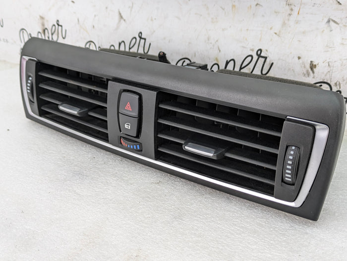 BMW F22 228xi M235xi 230xi M240xi Center Dashboard Air Vent & Trim 9317945