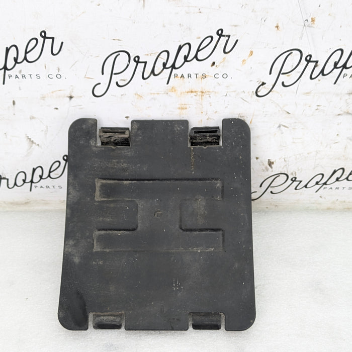 BMW F22 F23 228xi M235xi 230xi M240xi Front Fender Liner Bulb Access Door 7260397