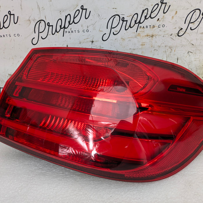 BMW F32 F36 435XI Rear Right Side Passenger Outer Tail Light 7296100