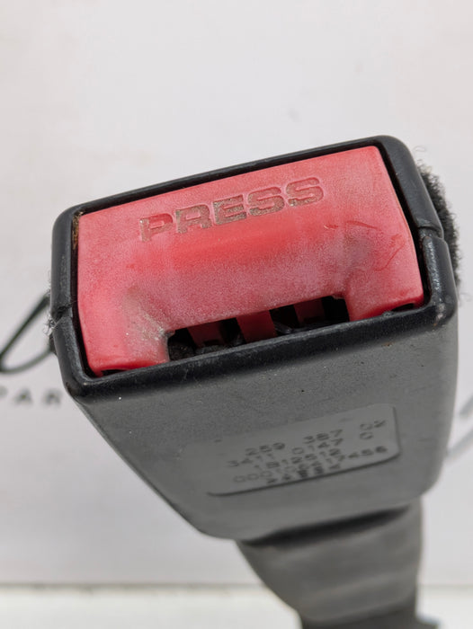 BMW F30 F31 F32 F34 F36 F80 335xi 340xi 328xi 330xi 320xi M3 Front Left/Driver Side Seat Belt Buckle 7259387