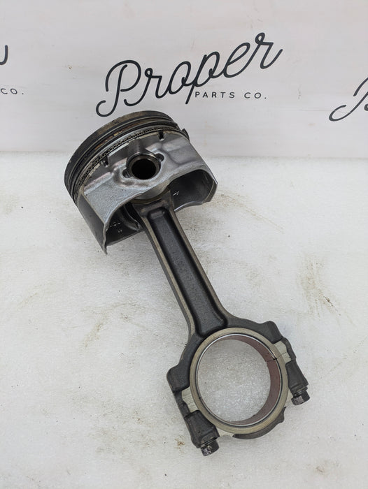 Chevrolet C7 Corvette Stingray Z51 LT1 Gen V Engine Right Side Piston & Connecting Rod #3 12654243 *NOTE*