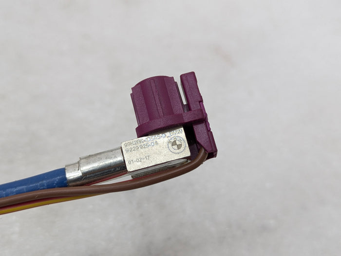 BMW F32 F30 F31 F33 F34 F36 430xi 440xi 435xi 428xi CID Display/Monitor/Screen Wiring Harness Cable Connector 9399972
