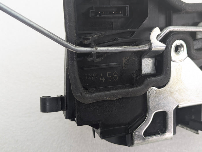 BMW E70 X5 M/E71 X6 M Right/Passenger Side Door Lock Actuator & Handle Carrier 7229458