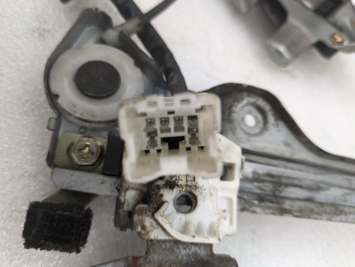 NISSAN Z33 350Z Left Window Regulator Assembly