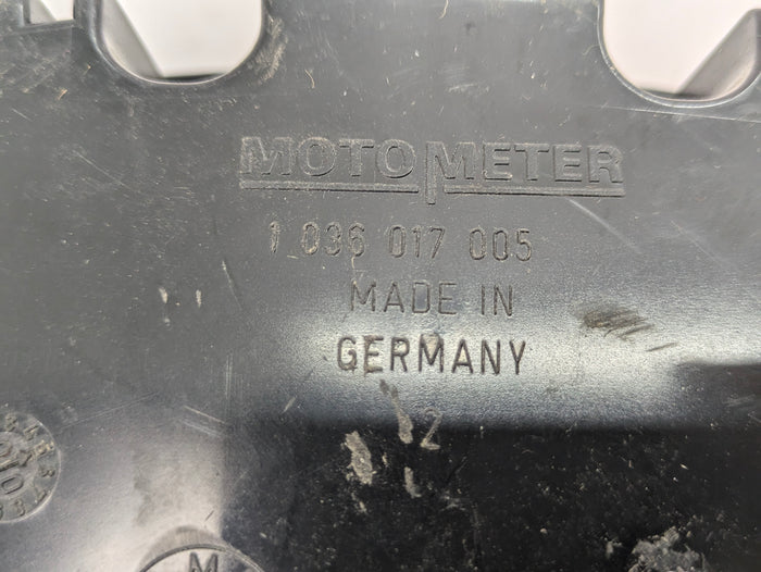 BMW E46 330Ci Coupe/Convertible Grey Face Silver Ring Speedometer Automatic KMH Gasoline Instrument Gauge Cluster 6906875/1036017005