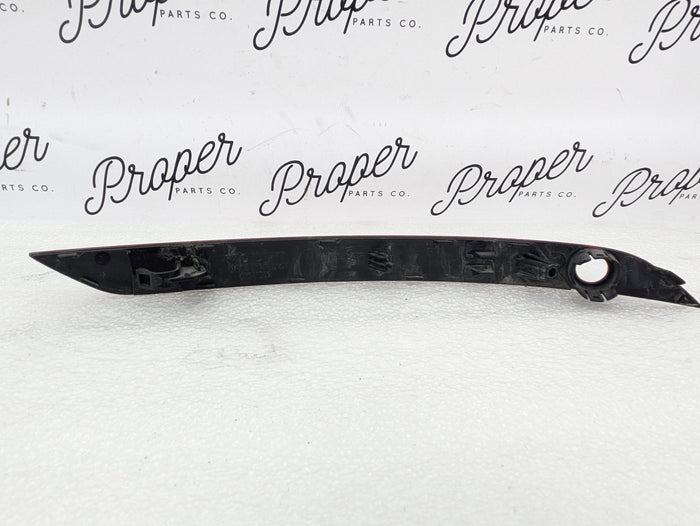 2021 Volvo V60 T6 R-Design Rear Bumper Left & Right Reflector Set 31656586/31656587
