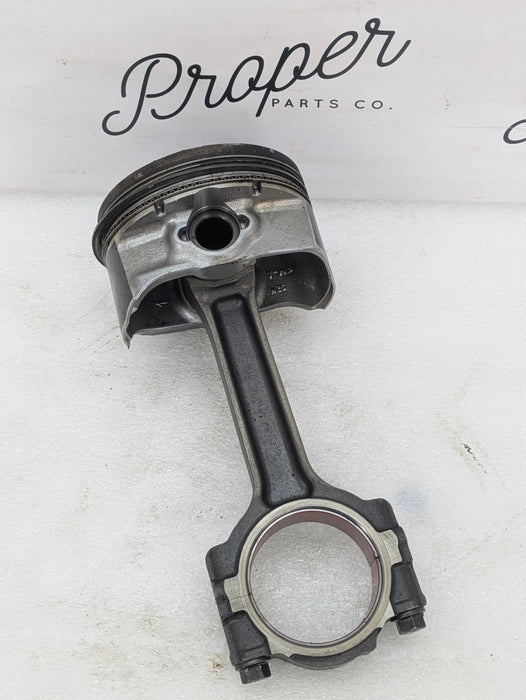 Chevrolet C7 Corvette Stingray Z51 LT1 Gen V Engine Left Side Piston & Connecting Rod #5 12654243 *NOTE*