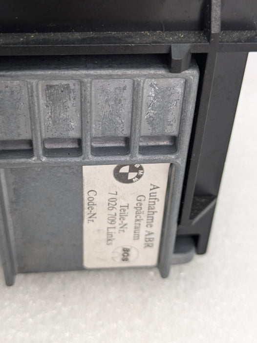 BMW E46 330i 325i 323i Wagon/Touring Rear Roll Blind Sight Protection Cover Mounting Support Brackets Set 7026710/7026709