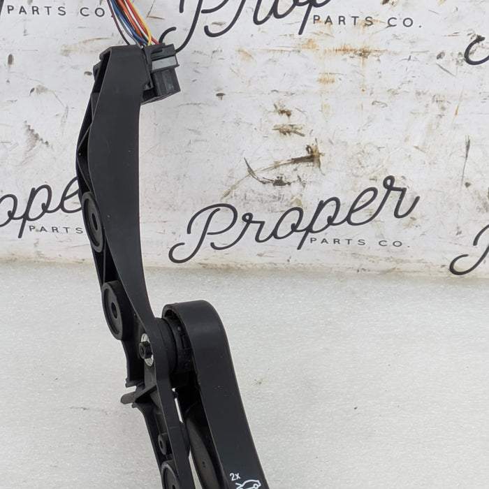 BMW F30 340xi 335xi 330xi 328xi 320i Hood Release Lever Handle & Bracket 7326365/7309606
