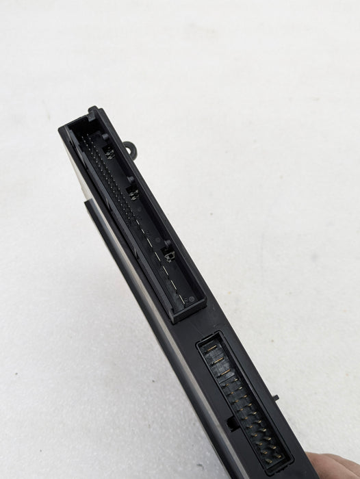 BMW E90 E91 E92 E93 3 Series Junction Box BCM Body Control Module 9226328