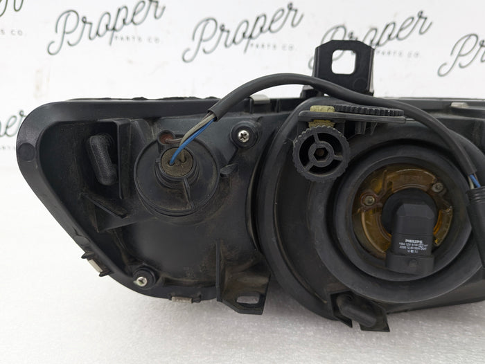 BMW Z3 M Coupe Roadster 3.0 2.8 Left Front Headlight WhiteIndicator 8386047 *Damaged*