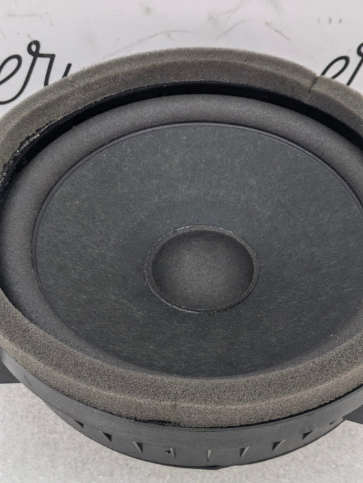 2021 Volvo V60 T6 R-Design Left/Right Front Door Speaker 31456822