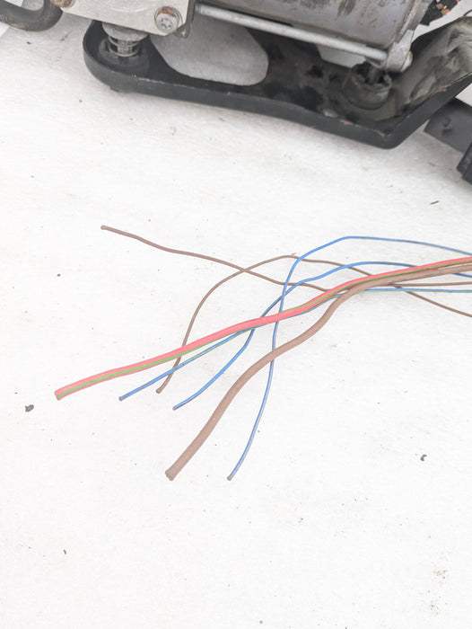 BMW E70 X5/E71 X6 AIR SUSPENSION AIR COMPRESSOR PUMP 37206859714