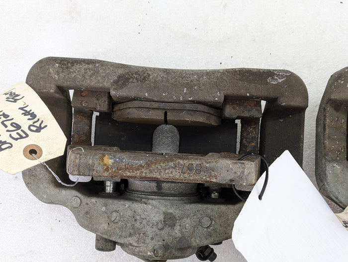BMW E91 E92 E93 E90 335i/335xi Front Brake Calipers 34116773201/34116773202