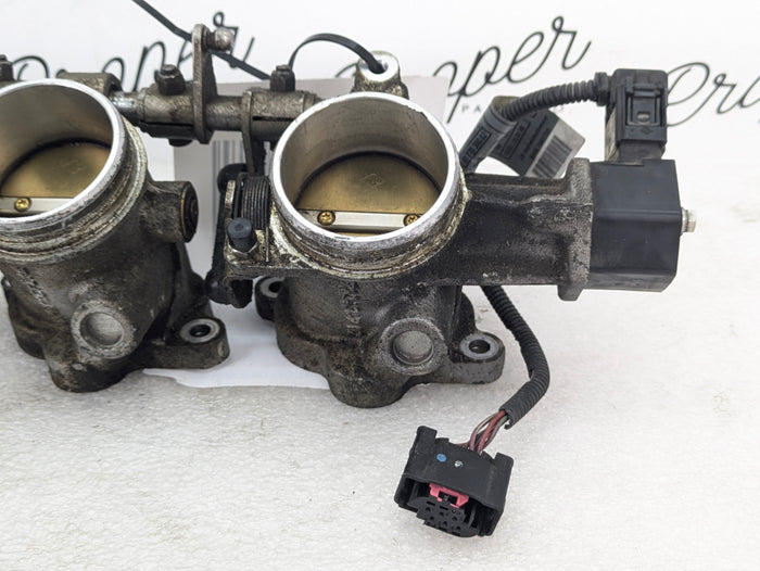 BMW E60 E61 M5 E63 E64 M6 S85 Throttle Body Assembly & Hall Sensor Cylinder 6-10 13547841814