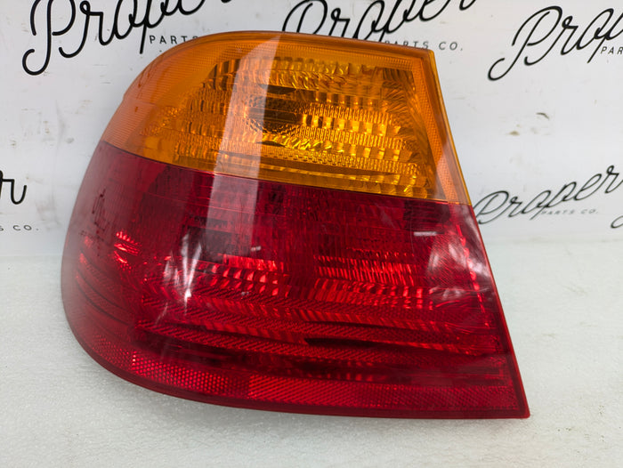 BMW E46 M3 330ci 328ci 325ci 323ci Coupe Rear Left Amber Tail Light Turn Signal 8364725