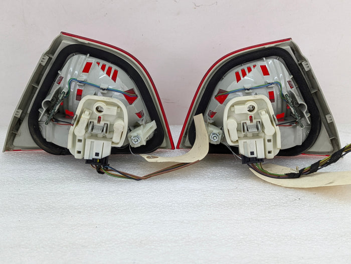 BMW E90 LCI Sedan 335xi 328xi Rear Tail Light Left Right Inner Outer Set 218402/218401