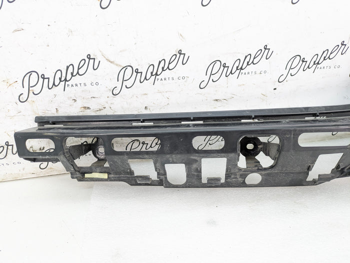 BMW G20 330ix M340ix 330ex M Sport Rear Bumper Upper Right/Passenger Side Support Bracket Mount 7469364