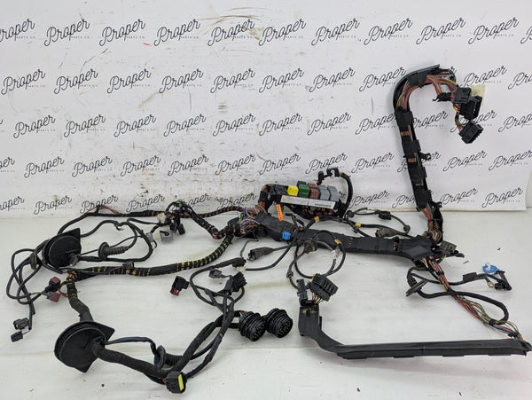 Porsche 996.2 911 Carrera 4 Cabriolet Convertible Automatic Tiptronic Engine Wiring Harness & Fuse Box 99661017201