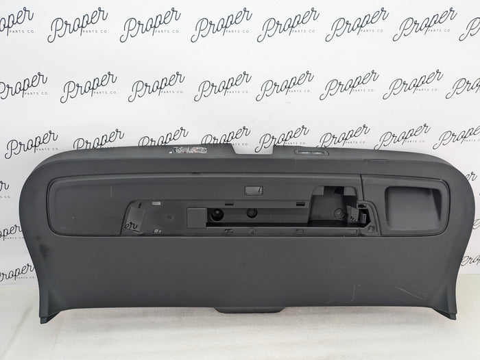2021 Volvo V60 T6 R-Design Hatch Tailgate Liftgate Trim Cover 31462593