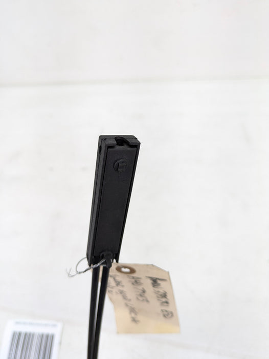 BMW E90 E91 E92 E93 335i 335xi Hood Latch Bowden Cable Wire 51237184432