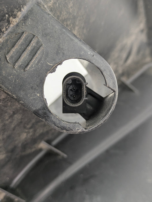 BMW E46 3 Series Sedan/Wagon Front Left Lower Fender Liner 8193811