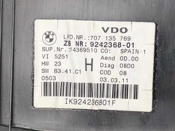 BMW E90 E93 E92 335xi 335i Instrument Gauge Cluster Speedometer KPH 9242368