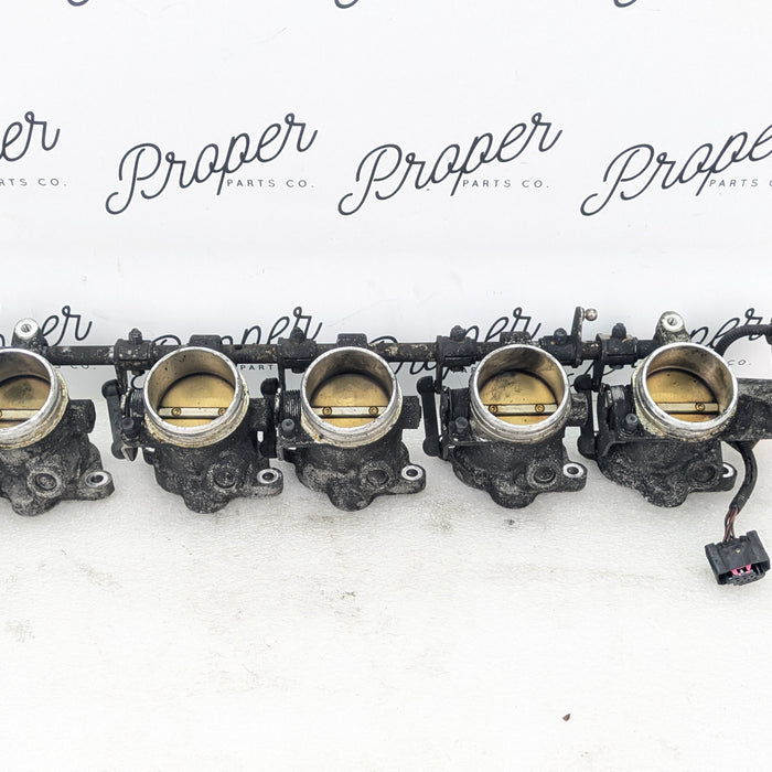 BMW S85 E60 E61 M5 E63 E64 M6 Throttle Body Assembly & Hall Sensor Cylinder 6-10 13547841814