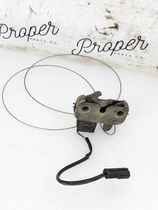 Porsche 996.2 911 Carrera 4 Rear Engine Compartment Lid Latch Lock & Line 99651205303