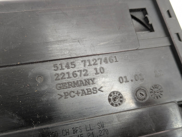 BMW E90 E91 E92 E93 3 Series Right/Passenger Side Dashboard Cupholder Black 7127461 *DAMAGED*