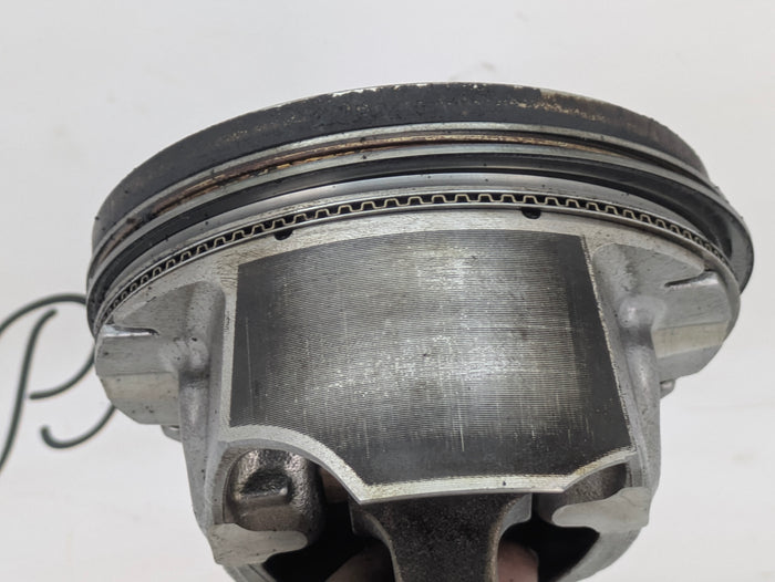 Chevrolet C7 Corvette Stingray Z51 LT1 Gen V Engine Right Side Piston & Connecting Rod #2 12654243 *NOTE*