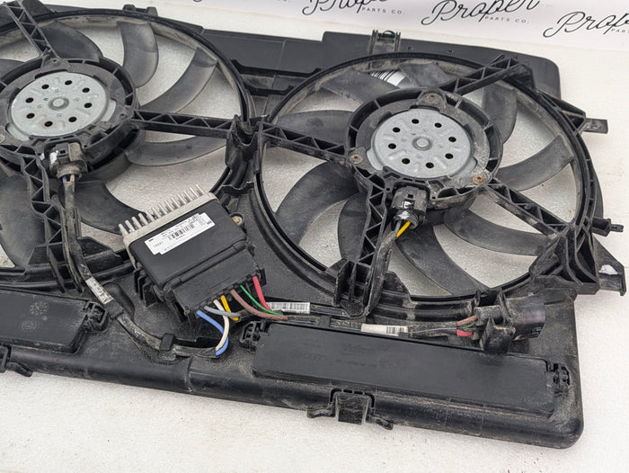 2018 Audi 8U Q3 Dual Cooling Fans & Shroud Assembly Module 8K0121003AG/8K0959501