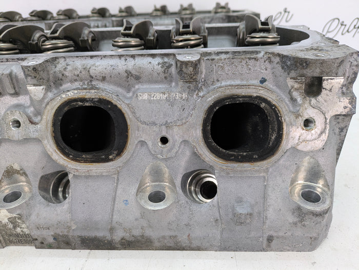 Chevrolet C7 Corvette Stingray Z51 LT1 6.2L Gen V Engine Cylinder Heads Assembly Set Pair 12620549