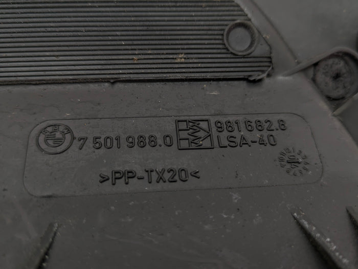 BMW E46 330Ci 328Ci 325Ci 323CI M54 Engine Upper Air Snorkel Intake Duct Scoop Guide 7501988