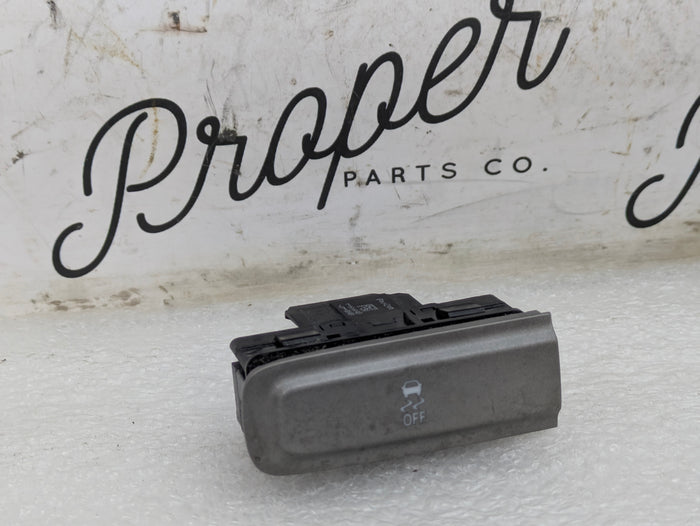 2015 Chevrolet 5th Gen Camaro 2SS Traction Control Control Button Switch 92218817