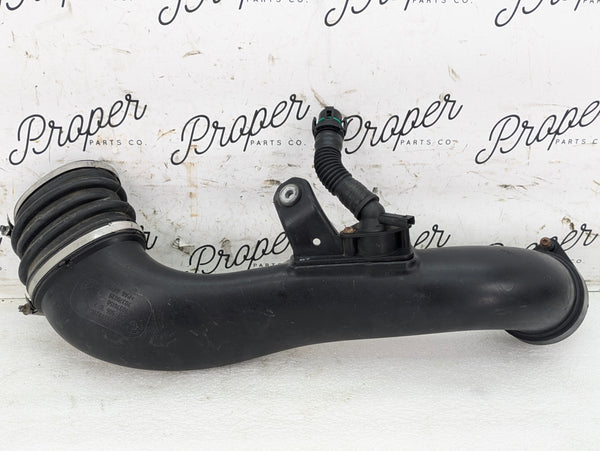 BMW E90 E92 E93 335xi 335i N55 Turbocharger Air Inlet Pipe Duct 7599286