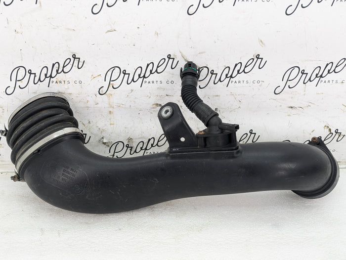BMW E90 E92 E93 335xi 335i N55 Turbocharger Air Inlet Pipe Duct 7599286