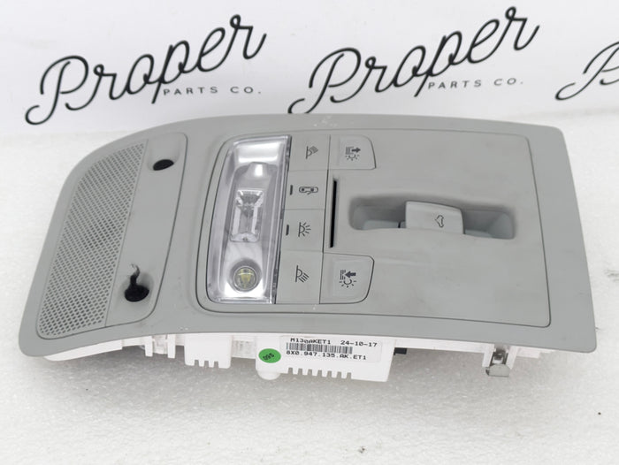 2018 Audi 8U Q3 Front Dome Overhead Interior Light Grey 8X0947135AK/8X0959613 *Damaged*