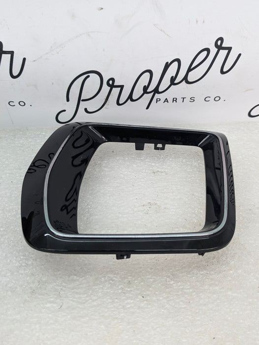 2021 Volvo V60 T6 R-Design Right/Passenger Side Dashboard Vent Trim Cover Black 31477880