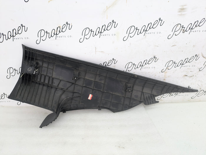 HYUNDAI BK1 GENESIS COUPE BLACK C PILLAR LEFT 85850-2M000