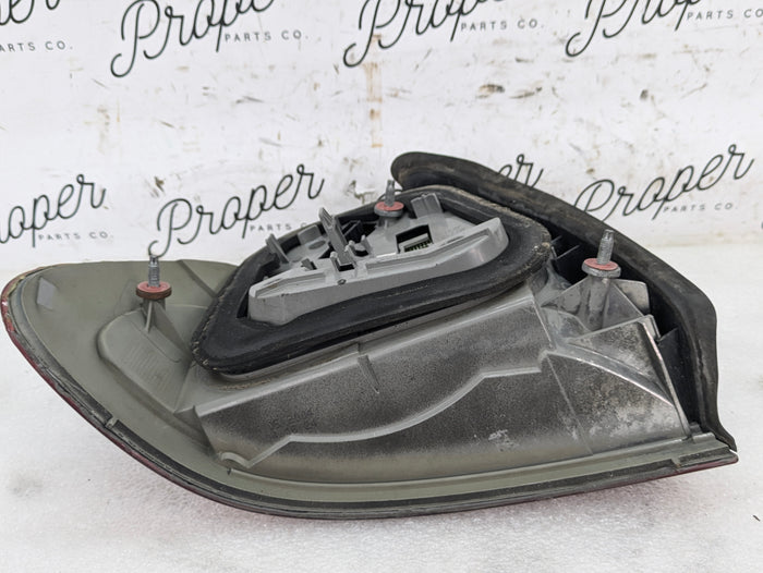 BMW E46 M3 330Ci 325Ci Coupe LCI Rear Right Smoked LED Tail Light 6920700