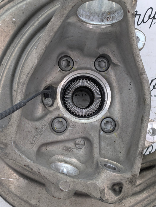 BMW G20 G22 G23 330ix M340ix 330ex AWD Right/Passenger Side Front Knuckle/Hub/Spindle