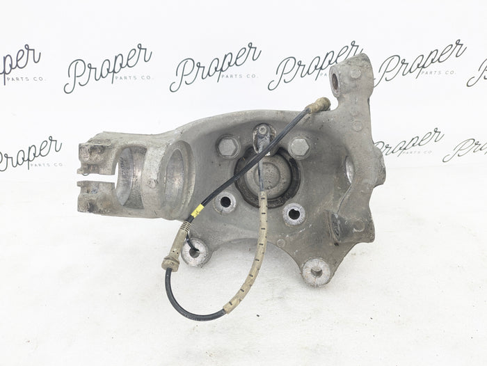 BMW E92 E90 E93 M3 Front Left/Driver Side Spindle/Knuckle/Hub 2283435